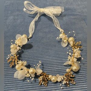 ✨Necklace &/or headpiece with ribbon, wire, and beads